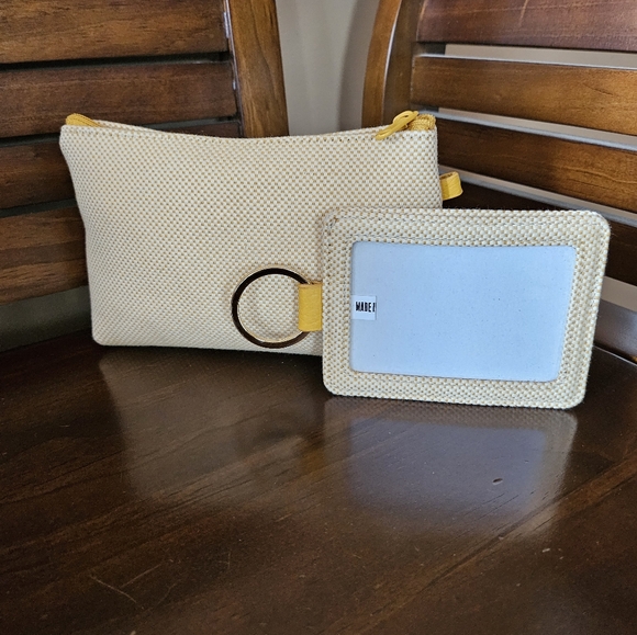 Dooney & Bourke Sunflower Shoulder Bag With Pouch And ID Tag! NWOT! - Picture 7 of 11